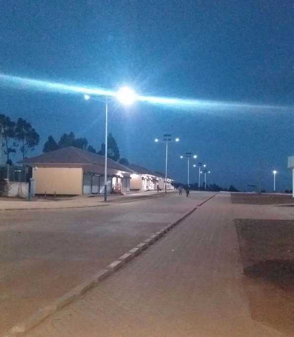 汝阳县非洲科特迪瓦太阳能路灯工程